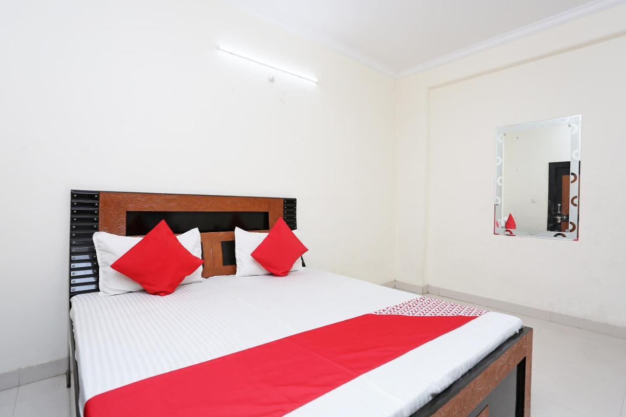 Oyo 40446 Yas Residency Hotel Alīgarh Buitenkant foto